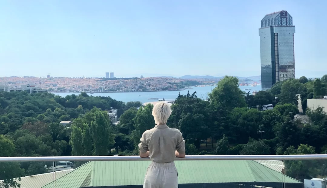 İstanbul Sarayları konut projesi modern mimari görünümü